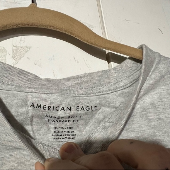 American Eagle Graphic Tee Super Soft Gray Size XL - Picture 4 of 4